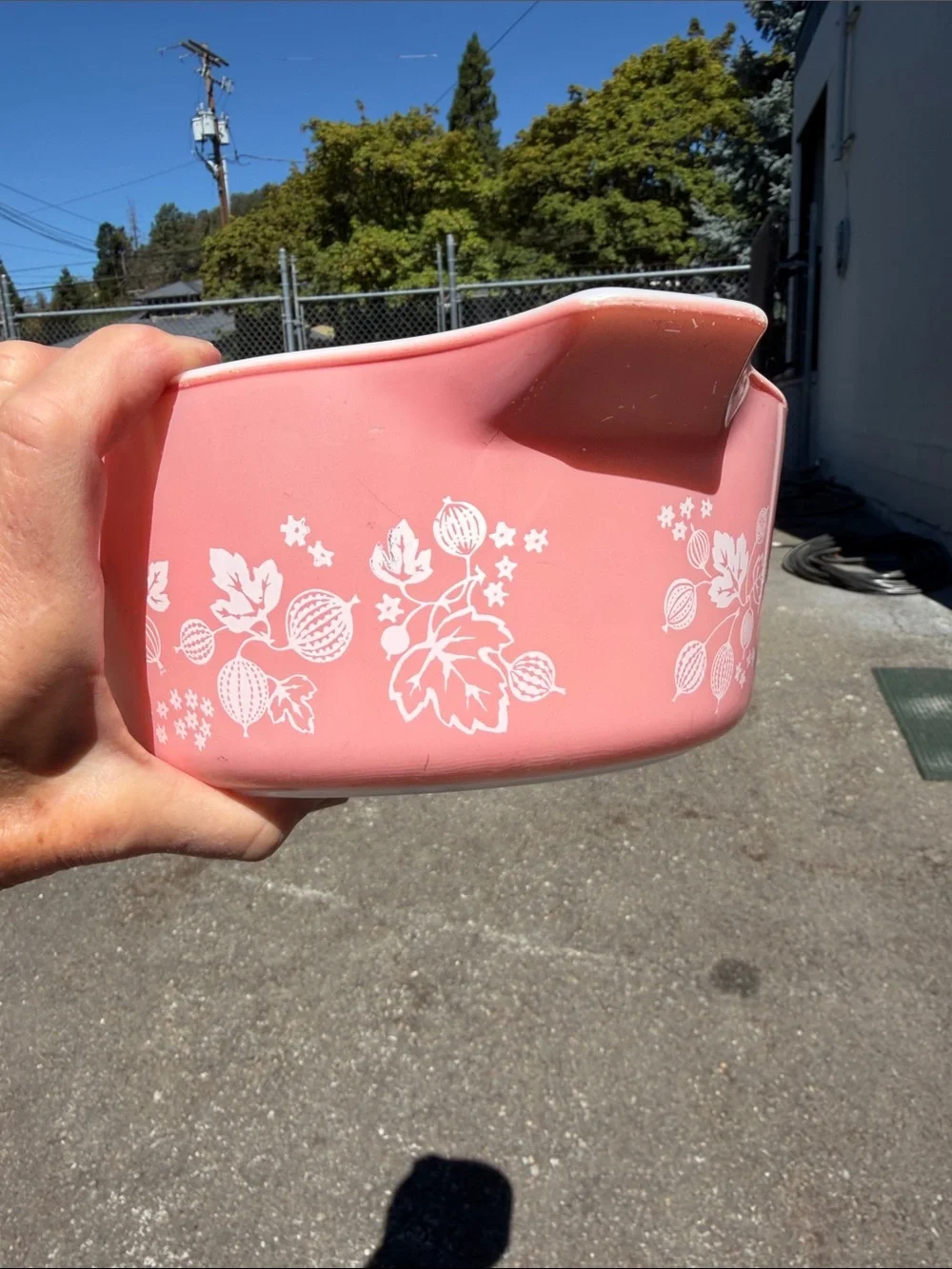 Pyrex Vintage Pink Gooseberry Pattern Covered Casserole Dish  #475-B 2 1/2 Quart